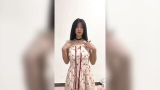 Gái xinh body ngon show