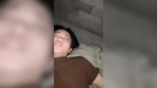 Địt e gái đang ngủ