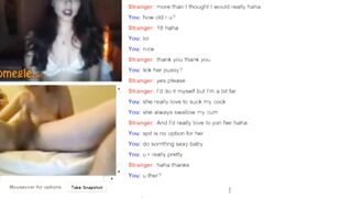 Omegle cô gái nứng khi xem cặp đôi đụ nhau