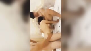 Bữa tiệc thác loạn trên du thuyền của các phú bà khoả thân địt some quay clip đủ tất