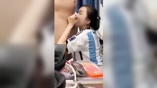 Cược hết vào Argentina, Nên Địt em bồ mặc áo Argentina Lút Cán để cổ vũ quay video se