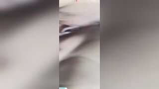 Call video e  ny show hàng cho xem