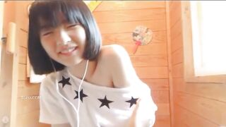 Em gái trung học siêu dễ thương