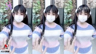 Cô em lolita hàng xóm dễ thương,đụ và bắn ngập lồn cô ấy