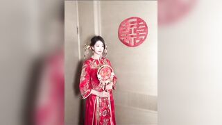 Chụp ảnh Sex Nude cho Cô Dâu, Vú To Lồn Múp hồng hào mà ko dám djt