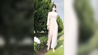 Public khoe dáng show lồn public cùng e gái xinh dáng cực nuột