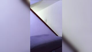 Mắt lờ đờ em gái đít bự chổng mông căng thọc đồ chơi vào lồn rên cực sướng
