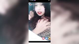 Em bống xingg và Ny lộ clip bóp vú