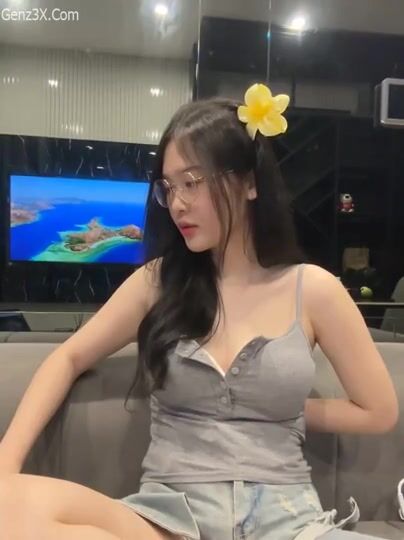 idol yangying 99 thủ dâm cực nứng 3
