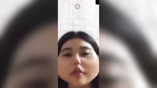 Em Quỳnh Anh lớp 11 Điện Biên