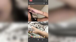 Nứng vãi lồn em gái show vú mọng cho anh trai sục cặc trên OmeTV