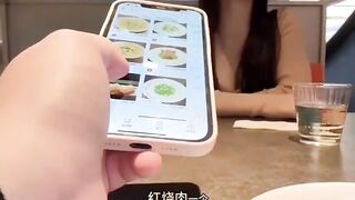 Gạ kèo em gái váy len 2k4 vú bự vào khách sạn nện lút lồn cực phê