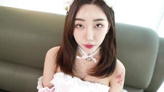 Hậu trường ảnh nude của 1 cô gái xinh đẹp thích cosplay (ý tá,thủy thủ,váy hồng,...)