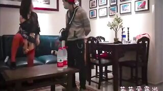 Cố tình Thủ dâm cho shipper thấy luôn trời
