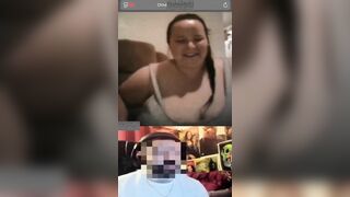 Gái béo vú cực khủng trên web Omegle