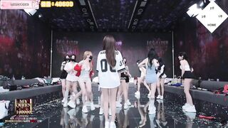 Vcl hội gái xinh Hàn Quốc cởi đồ bú vú liếm lồn ti hồng nhau sướng điên người