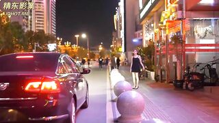 Đưa em gái say sỉn vào khách sạn