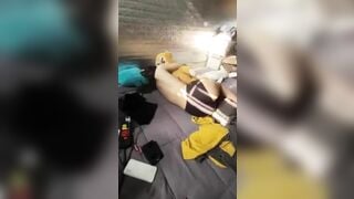EM HỌ NGỦ TOÀN QUÊN ĐÓNG CỬA
