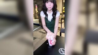 Được em phục vụ Ly cà phê đậm đà mùi vị lồn luôn quá đã