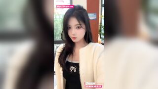 Liu Ru, một sinh viên tại Học viện Mỹ thuật Hà Bắc