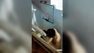 Quay lén e teen sinh viên phòng bên tắm chung vs bồ,a cọ cho e e cọ cho anh haha