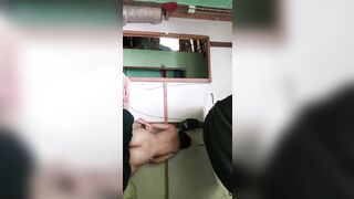 qua nhà em lớp 11 khi bố mẹ em vắng nhà cảm giác kích thích quá