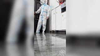 Chuyện covid giờ mới kể,đè ra đụ bắn ngập họng e nhân viên y tế