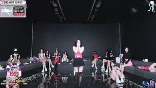 Liveshow nhảy show hàng của các e teen Hàn Quốc xinh đẹp,e nào cũng xinh vú lại to