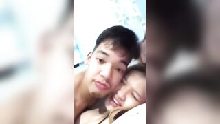 Vãi, Đôi Teen HS Lớp 11 some djt nhau tại nhà còn quay video Full Vú Lồn djt Nhau