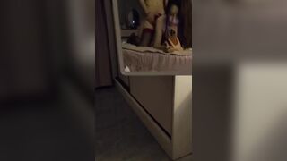Tranh thủ nghỉ trưa doggy người yêu dâm