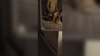 Tranh thủ nghỉ trưa doggy người yêu dâm