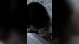 Em sinh viên điệu nghệ trong từng đường mút