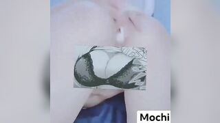 rò rỉ clip em Mochi học sinh mặc đồng phục dùng máy rung động thủ dâm phê trợn mắt