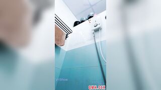 Thỏ Xjnk 2k6 vú khủng múp máp livestream tắm góc quay triệu đô nhìn cặp vú vĩ đại chỉ