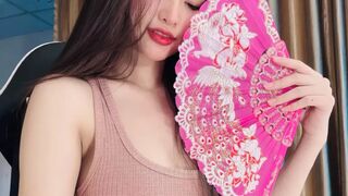 Gái xinh 18