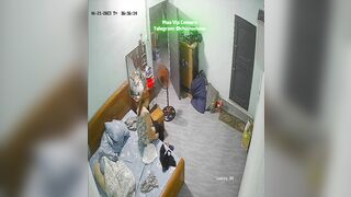 Hack Camera Phòng Máy Bay Múp Thay Đồ