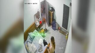 Hack Camera Phòng Máy Bay Múp Thay Đồ