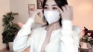 Chỉ vài giây của em cũng khiến bao anh mê mệt