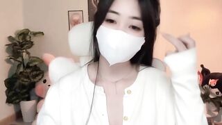 Chỉ vài giây của em cũng khiến bao anh mê mệt
