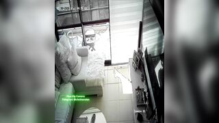 Hack Camera Vợ Chồng Dâm Quan Hệ Ở Phòng Khách