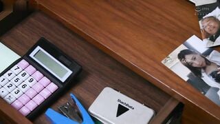 JUQ 701 vietsub Chồng phá sản vợ đi làn thư ký tình dục cho sếp