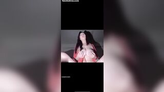 Em Vy lén cả nhà vào WC móc bướm phê lồn sướng rung người