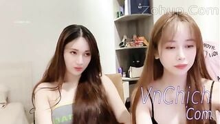 ANNA102 cùng ngắm 2 em gái Việt xinh đẹp lọt đồ livestream cực ngon 2