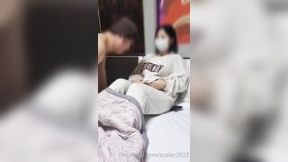 Bắt quả tang em Lan 2k5 sang mượn đồ rồi gạ bú cu chịch lồn sướng phê