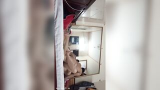 Lâu ngày gặp chơi em nước tràn trề