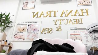 khi nhân viên hoàn lương làm SPA các e nứng lồn - phần 32