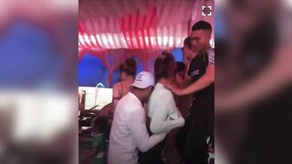 Đi đám cưới cho trai bóp zú 🤣
