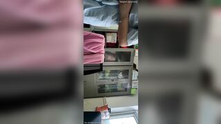 Quay lén phòng thay đồ của các em nhân viên tiệm Spa cực xinh p2