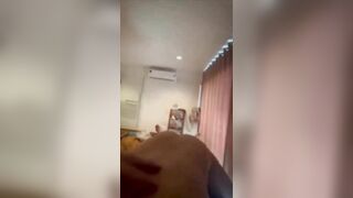Lần đầu đi massage, Bị chị nhân viên Sục cu, Khoả thân Nhún cu Bóp vú xuất tinh p2