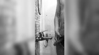 Tắm rửa sạch sẽ chuẩn bị.... bị ăn ;))))